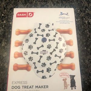 Dash Express Dog Treat Maker